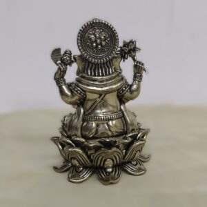 Back view of antique brass Ganesha idol – 3.15 inch